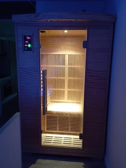 Sejour Sauna Et Jacuzzi Cocon La Roche-sur-Yon Eksteriør billede